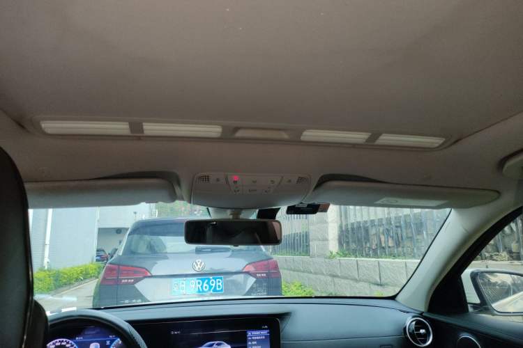 Used Mercedes-Benz E-Class 2018 E 200 L Sport Edition Headliner
