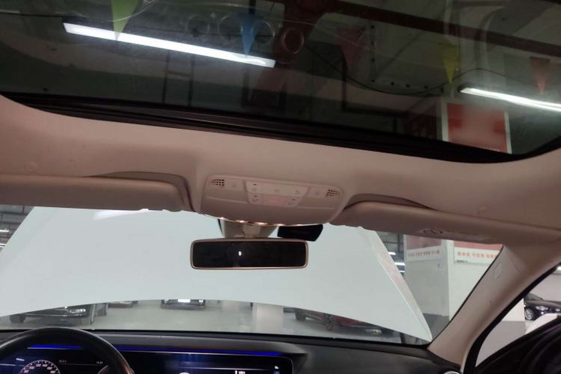 Used Mercedes-Benz E-Class 2018 Facelift E 200 L Sport Edition Headliner