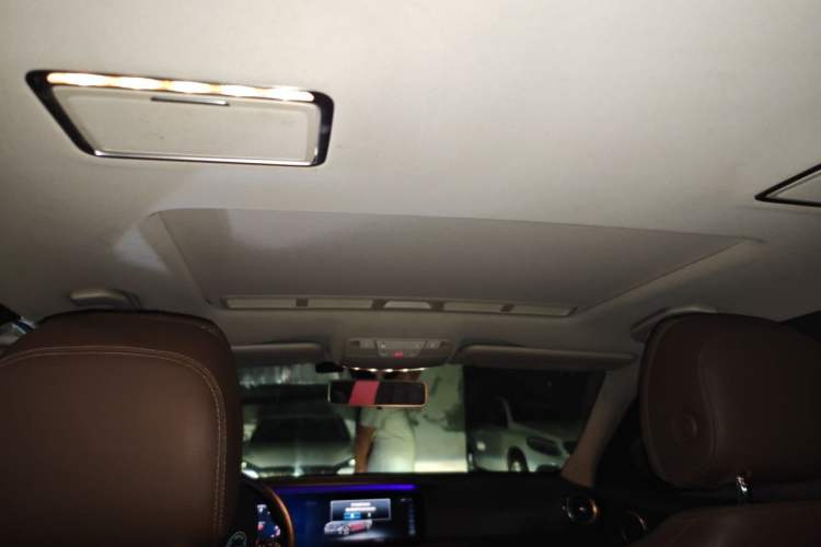Used Mercedes-Benz E-Class 2018 Facelift E 200 L Sport Edition Headliner