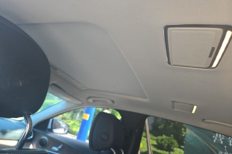 Used Mercedes-Benz E-Class 2018 Facelift E 200 L Headliner