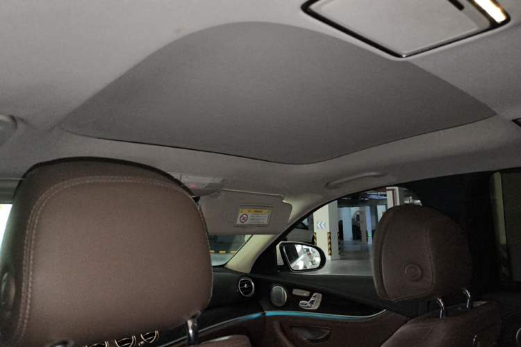 Used Mercedes-Benz E-Class 2018 Restyled E 300 L Sport Luxury Edition Headliner