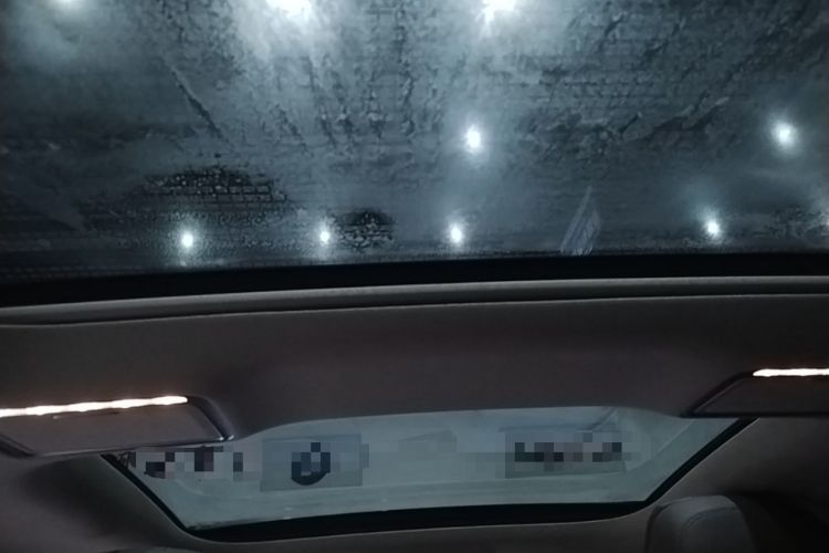 Used Mercedes-Benz E-Class 2018 Restyled E 300 L Sporty and Stylish Edition Headliner