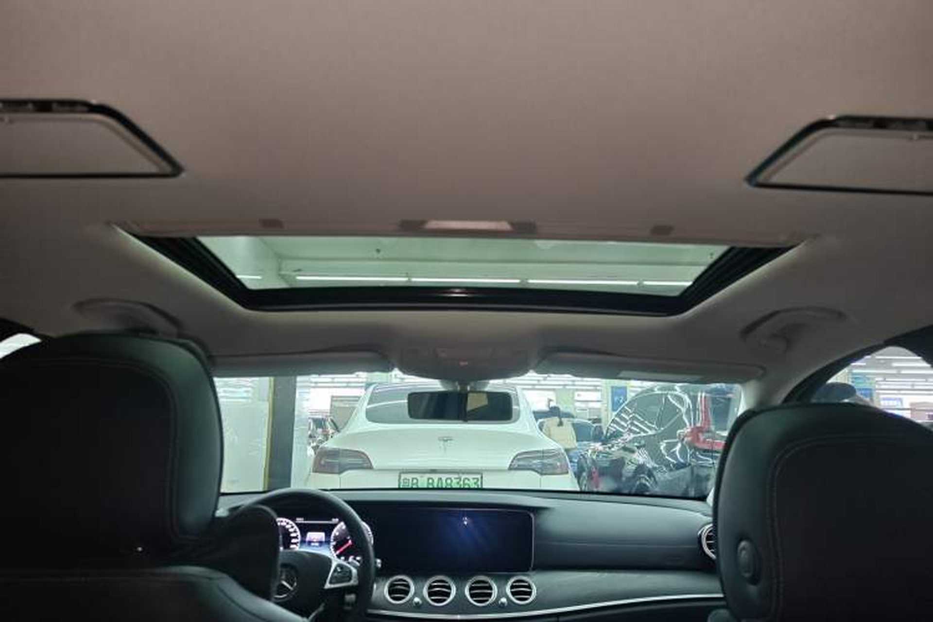 Used Mercedes-Benz E-Class 2018 E 200 L Sport Edition Headliner