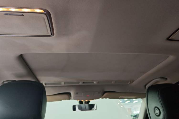 Used Mercedes-Benz E-Class 2018 Facelift E 200 L Sport Edition Headliner