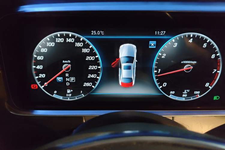 Used Mercedes-Benz E-Class 2018 Facelift E 200 L Sport Edition Instrument Cluster