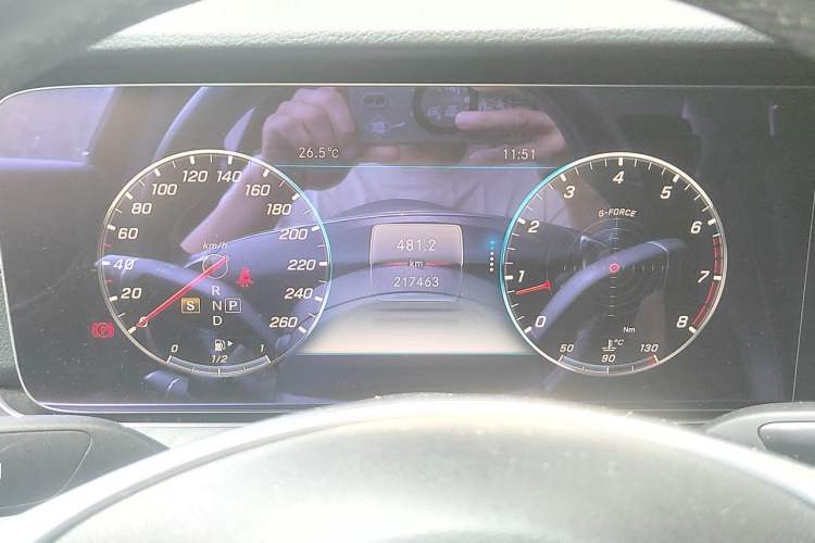 Used Mercedes-Benz E-Class 2018 Restyled E 300 L Sporty and Stylish Edition Instrument Cluster