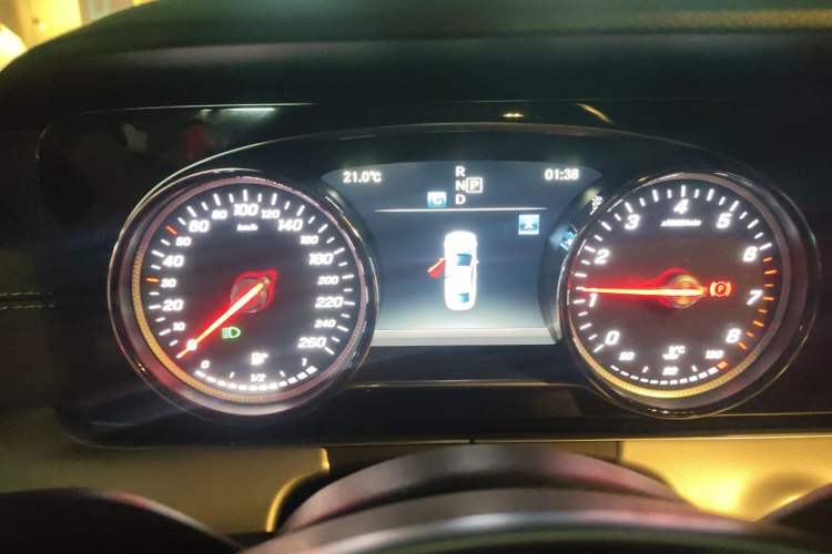 Used Mercedes-Benz E-Class 2018 E 200 Convertible Coupe Instrument Cluster
