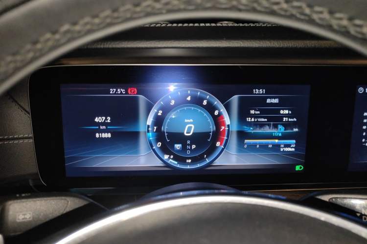 Used Mercedes-Benz E-Class 2018 E 300 L Sporty and Stylish Model Instrument Cluster