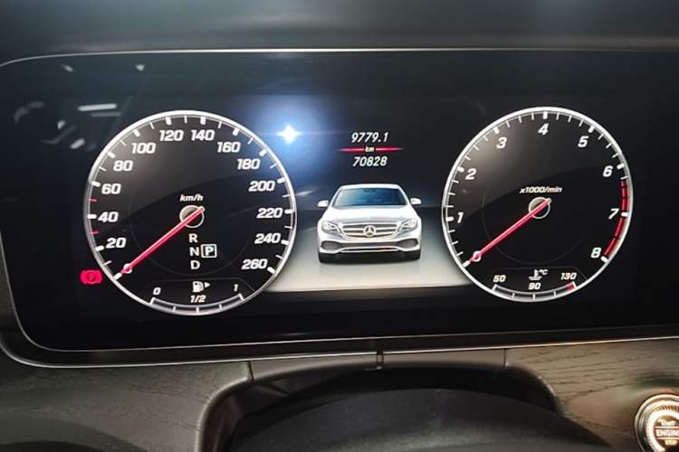 Used Mercedes-Benz E-Class 2018 E 300 L Sporty and Stylish Model Instrument Cluster