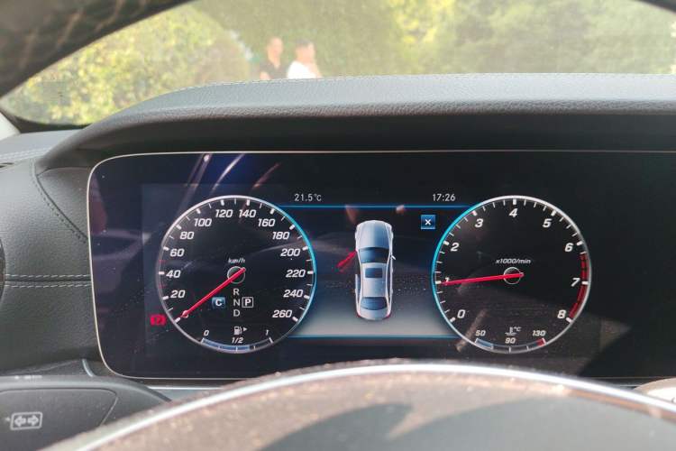 Used Mercedes-Benz E-Class 2018 Restyled E 300 L Sporty and Stylish Edition Instrument Cluster
