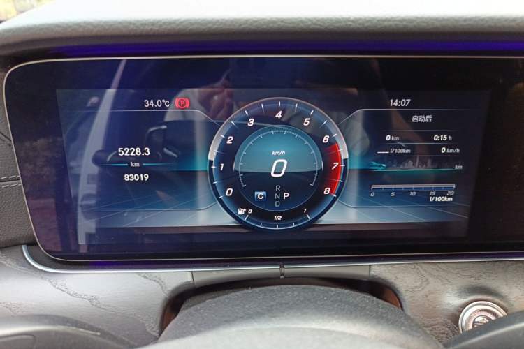 Used Mercedes-Benz E-Class 2018 Facelift E 200 L Sport Edition Instrument Cluster