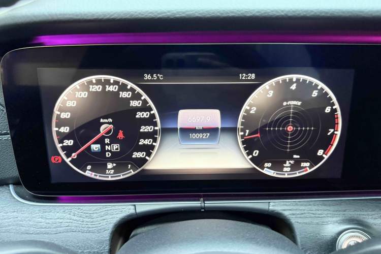 Used Mercedes-Benz E-Class 2018 E 300 L Sport Luxury Edition Instrument Cluster