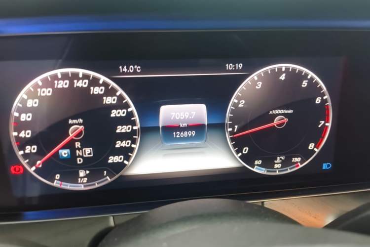 Used Mercedes-Benz E-Class 2018 E 200 L Sport Edition Instrument Cluster