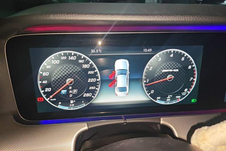 Used Mercedes-Benz E-Class 2018 E 200 Sport Edition Instrument Cluster