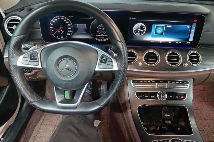 Used Mercedes-Benz E-Class 2018 Facelift E 200 L Sport Edition Interior 2