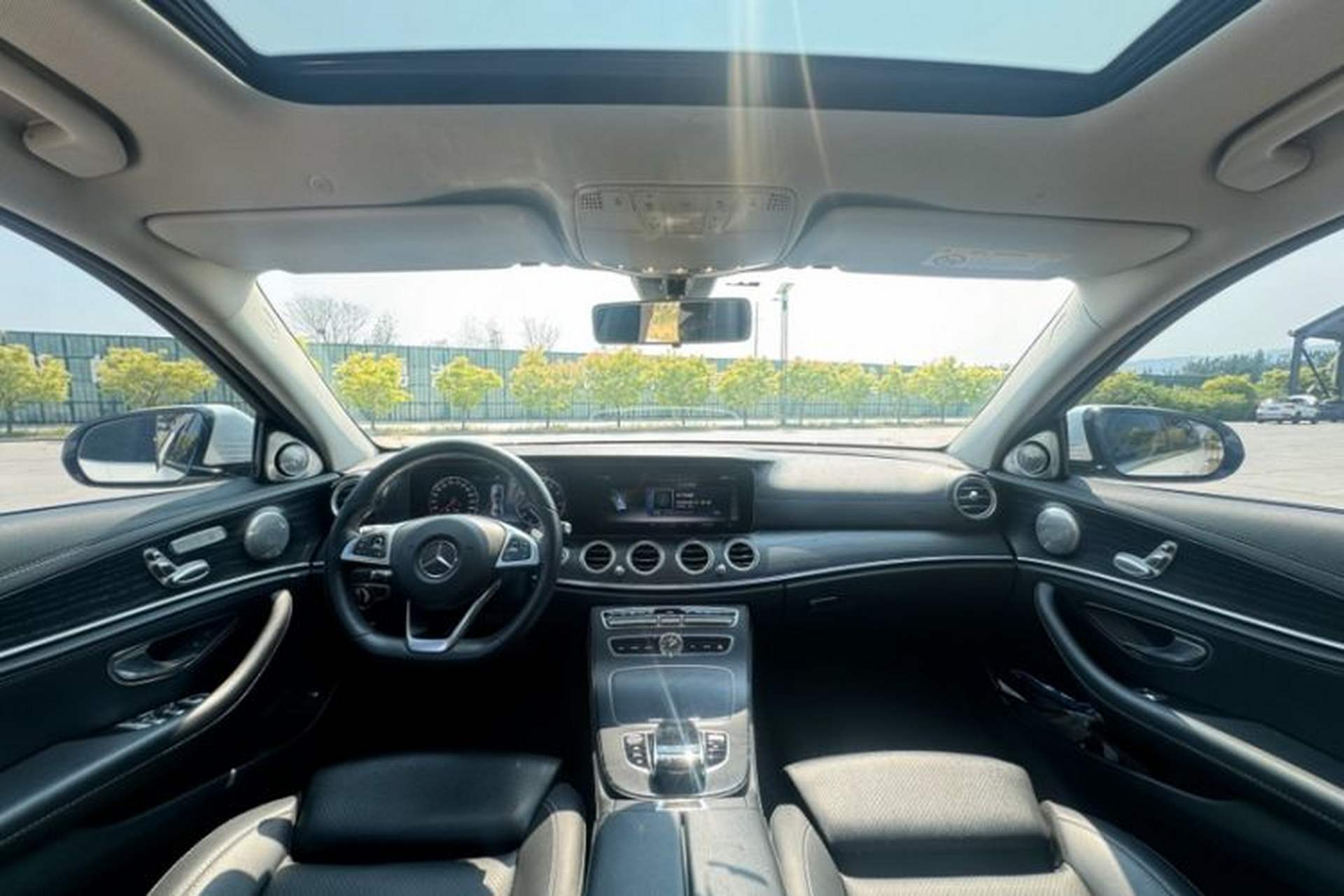 Used Mercedes-Benz E-Class 2018 Facelift E 200 L Sport Edition Interior 2