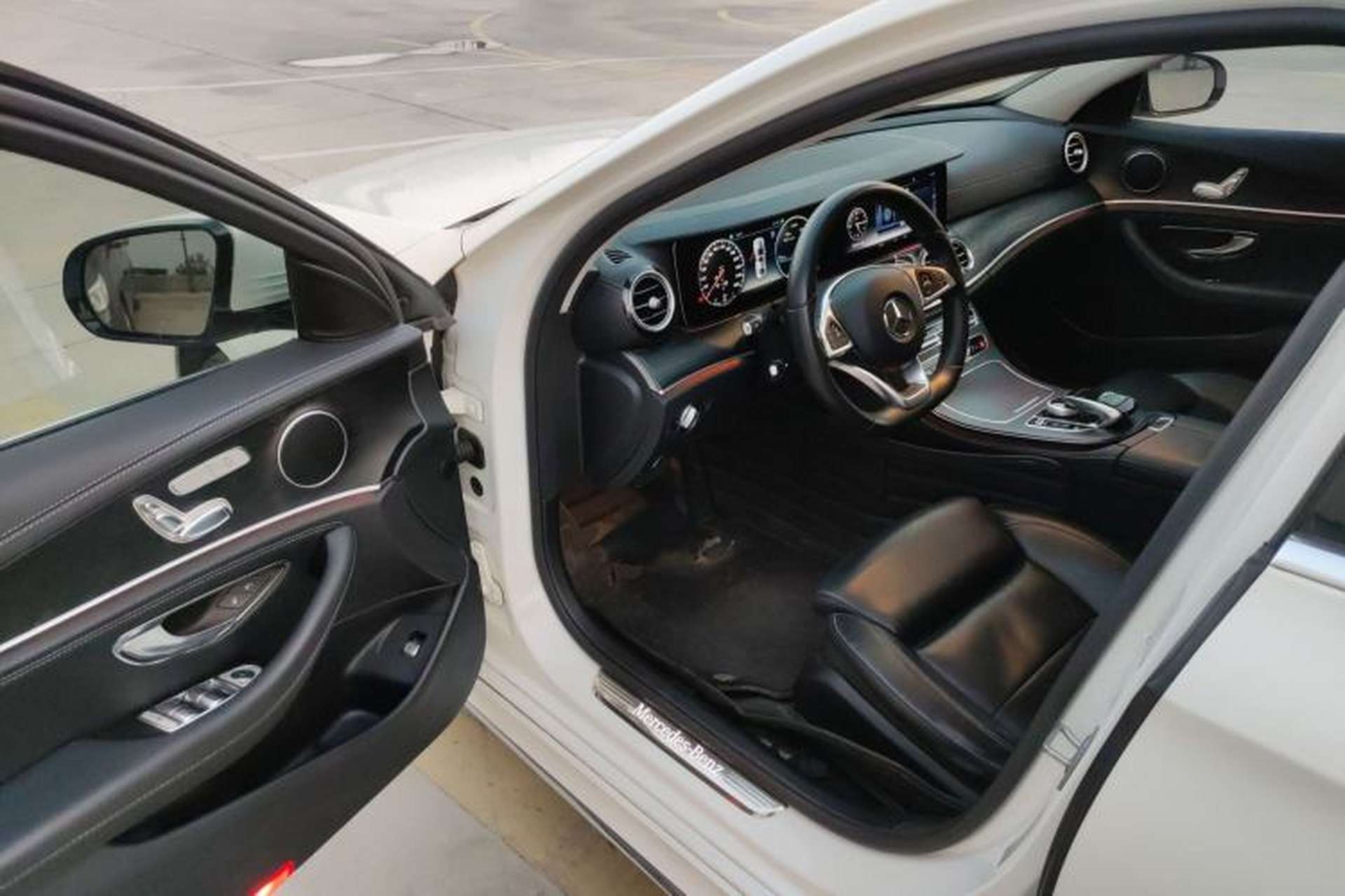 Used Mercedes-Benz E-Class 2018 Facelift E 200 L Sport Edition Interior 3