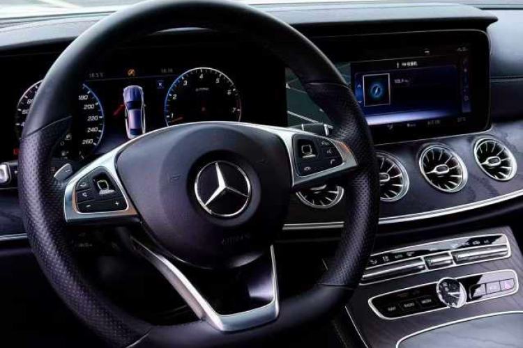 Used Mercedes-Benz E-Class 2018 E 200 Coupe Interior 3