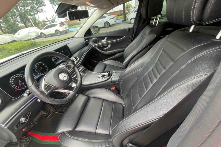 Used Mercedes-Benz E-Class 2018 E 200 L Sport Edition Interior 4