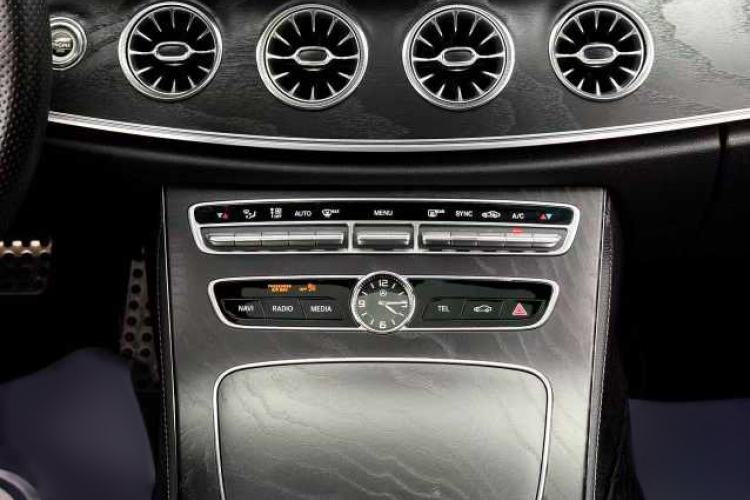 Used Mercedes-Benz E-Class 2018 E 200 Coupe Interior 4