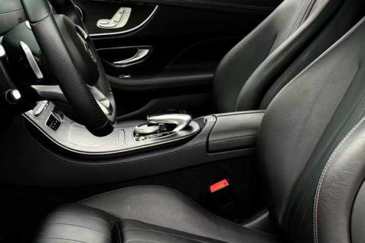 Used Mercedes-Benz E-Class 2018 E 200 Coupe Interior 5