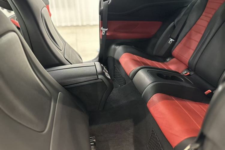 Used Mercedes-Benz E-Class 2018 E 300 Coupe Interior 5