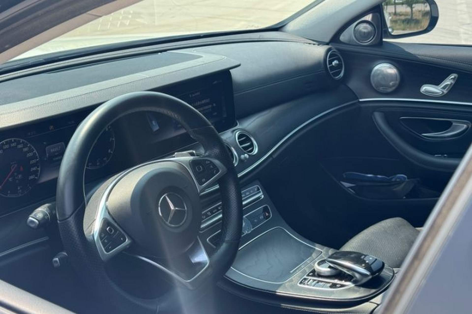 Used Mercedes-Benz E-Class 2018 Facelift E 200 L Sport Edition Interior 8