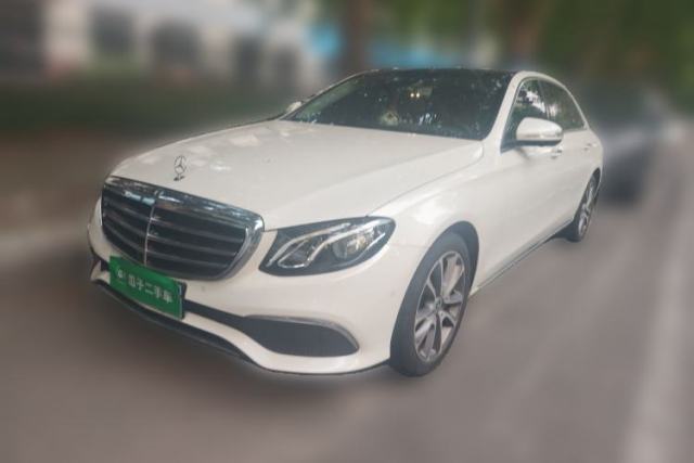 Używany Mercedes-Benz E-Class 2018 E 300 L Luxury Model