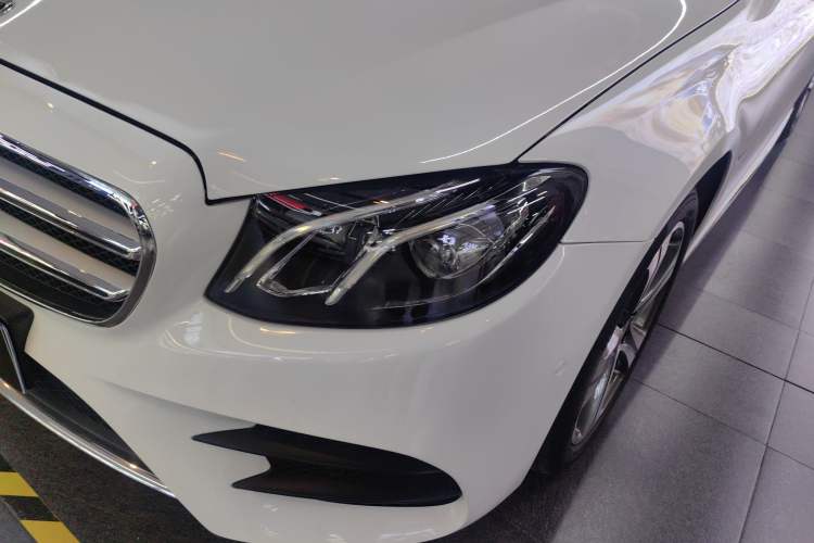 Used Mercedes-Benz E-Class 2018 E 200 L Sport Edition Left Front Headlight