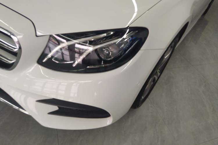 Used Mercedes-Benz E-Class 2018 E 200 L Sport Edition Left Front Headlight