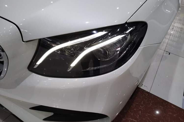 Used Mercedes-Benz E-Class 2018 Restyled E 300 L Sporty and Stylish Edition Left Front Headlight