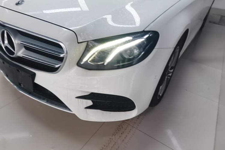 Used Mercedes-Benz E-Class 2018 E 200 L Sport Edition Left Front Headlight