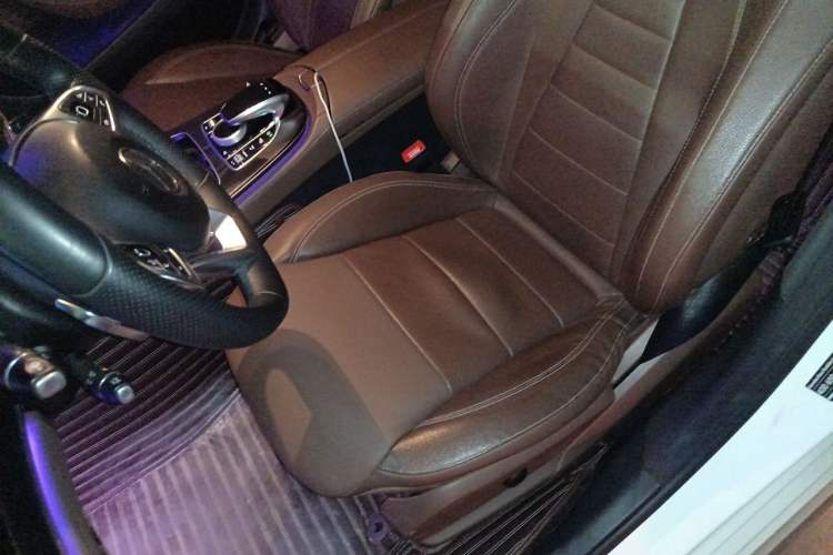 Used Mercedes-Benz E-Class 2018 Restyled E 300 L Sport Luxury Edition Left Front Seat