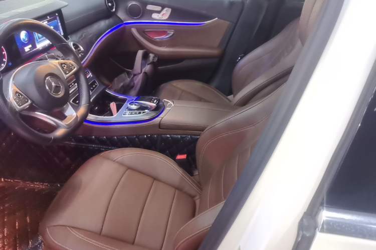 Used Mercedes-Benz E-Class 2018 Restyled E 300 L Sporty and Stylish Edition Left Front Seat