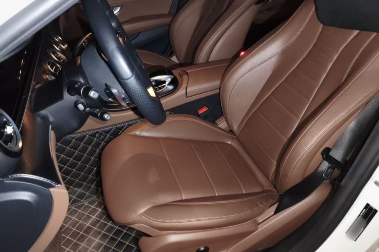 Used Mercedes-Benz E-Class 2018 Restyled E 300 L Sport Luxury Edition Left Front Seat