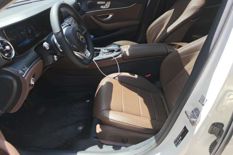 Used Mercedes-Benz E-Class 2018 Restyled E 300 L Sporty and Stylish Edition Left Front Seat