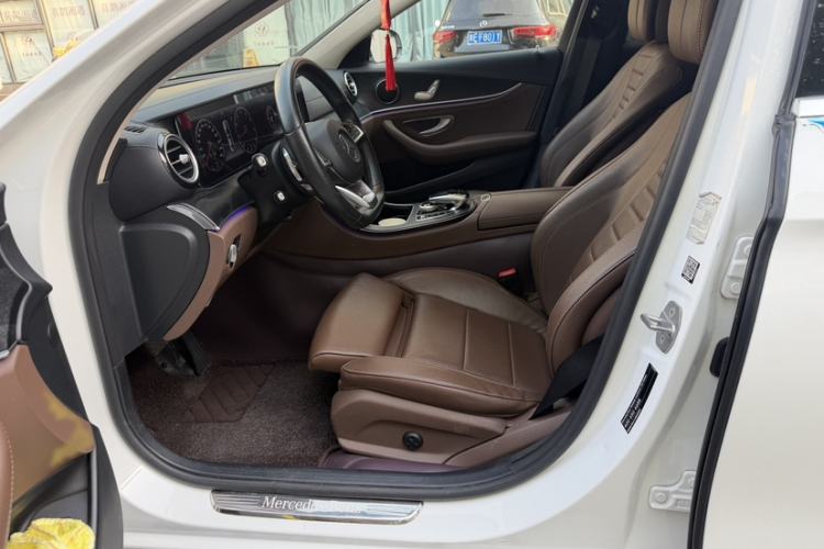 Used Mercedes-Benz E-Class 2018 E 200 L Sport Edition Left Front Seat