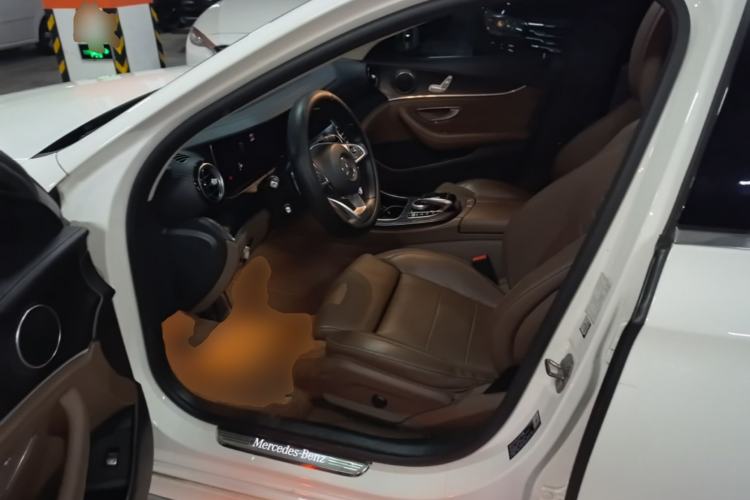 Used Mercedes-Benz E-Class 2018 Facelift E 200 L Sport Edition Left Front Seat