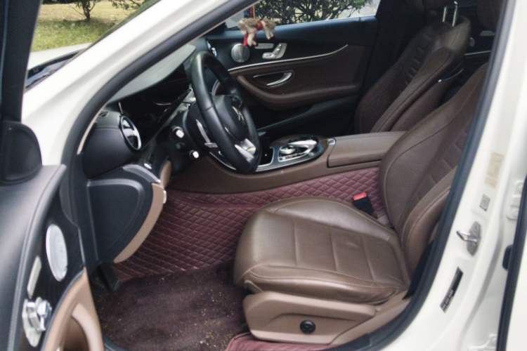 Used Mercedes-Benz E-Class 2018 E 300 L Sport Luxury Edition Left Front Seat