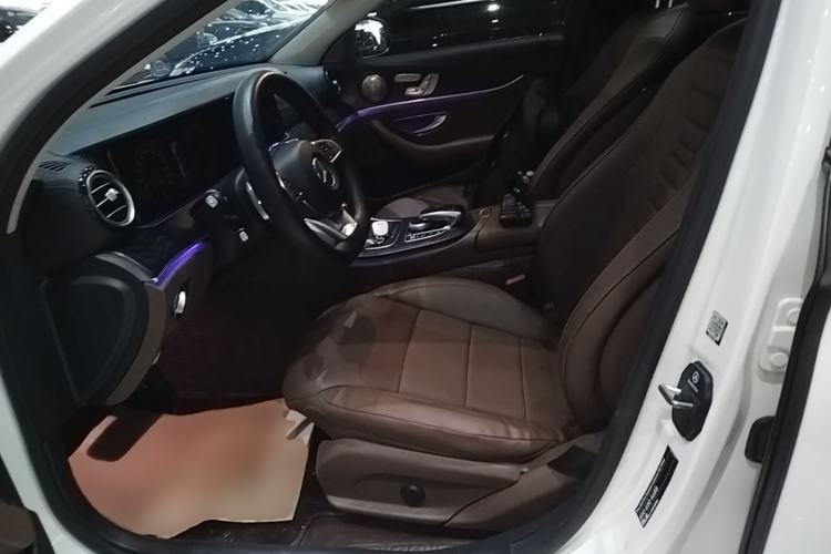 Used Mercedes-Benz E-Class 2018 Restyled E 300 L Sporty and Stylish Edition Left Front Seat