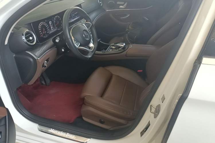 Used Mercedes-Benz E-Class 2018 Facelift E 200 L Sport 4MATIC Left Front Seat