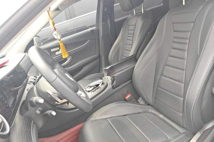 Used Mercedes-Benz E-Class 2018 Restyled E 300 L Sporty and Stylish Edition Left Front Seat