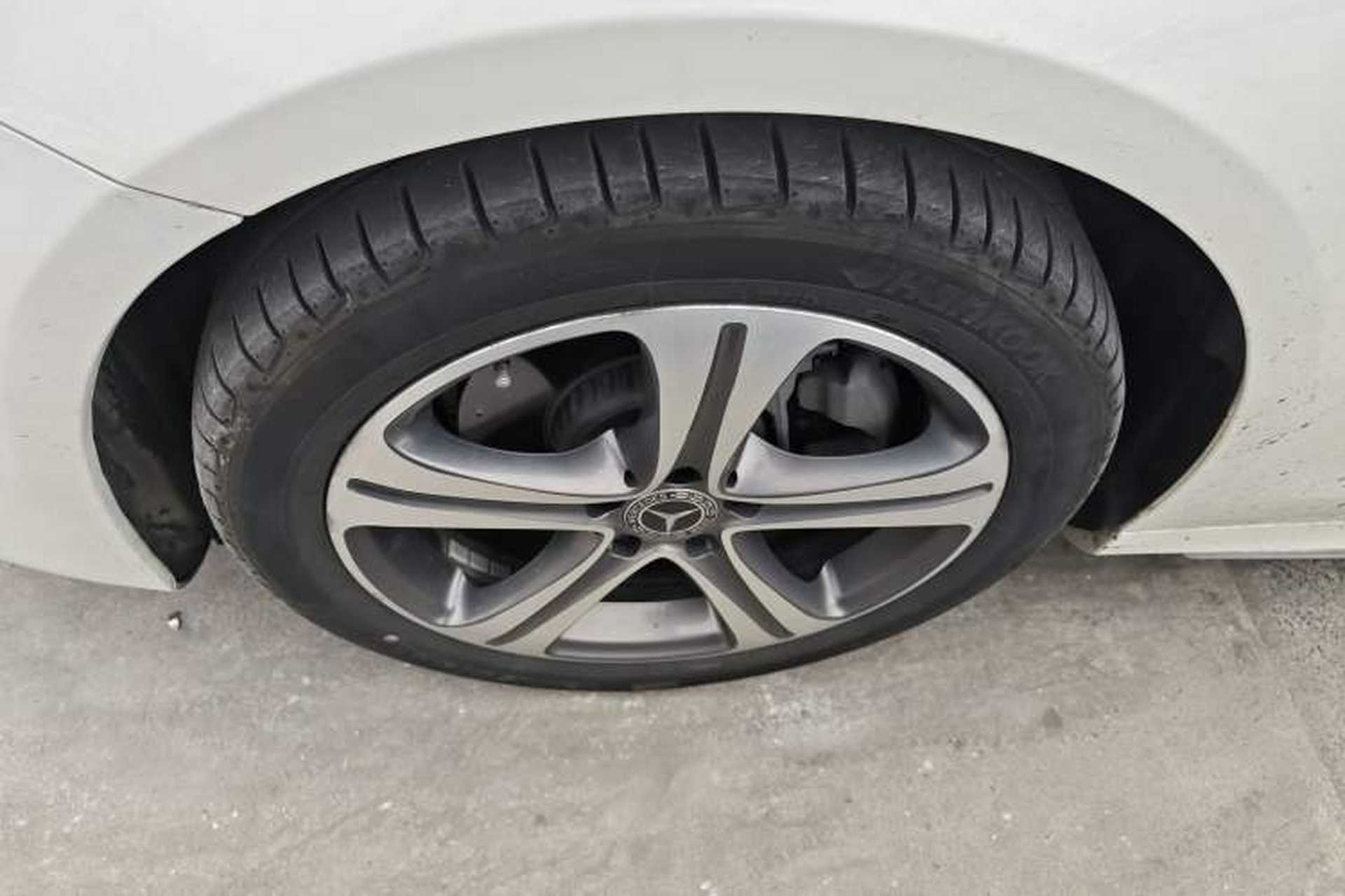 Used Mercedes-Benz E-Class 2018 Facelift E 200 L Sport Edition Left Front Wheel Hub