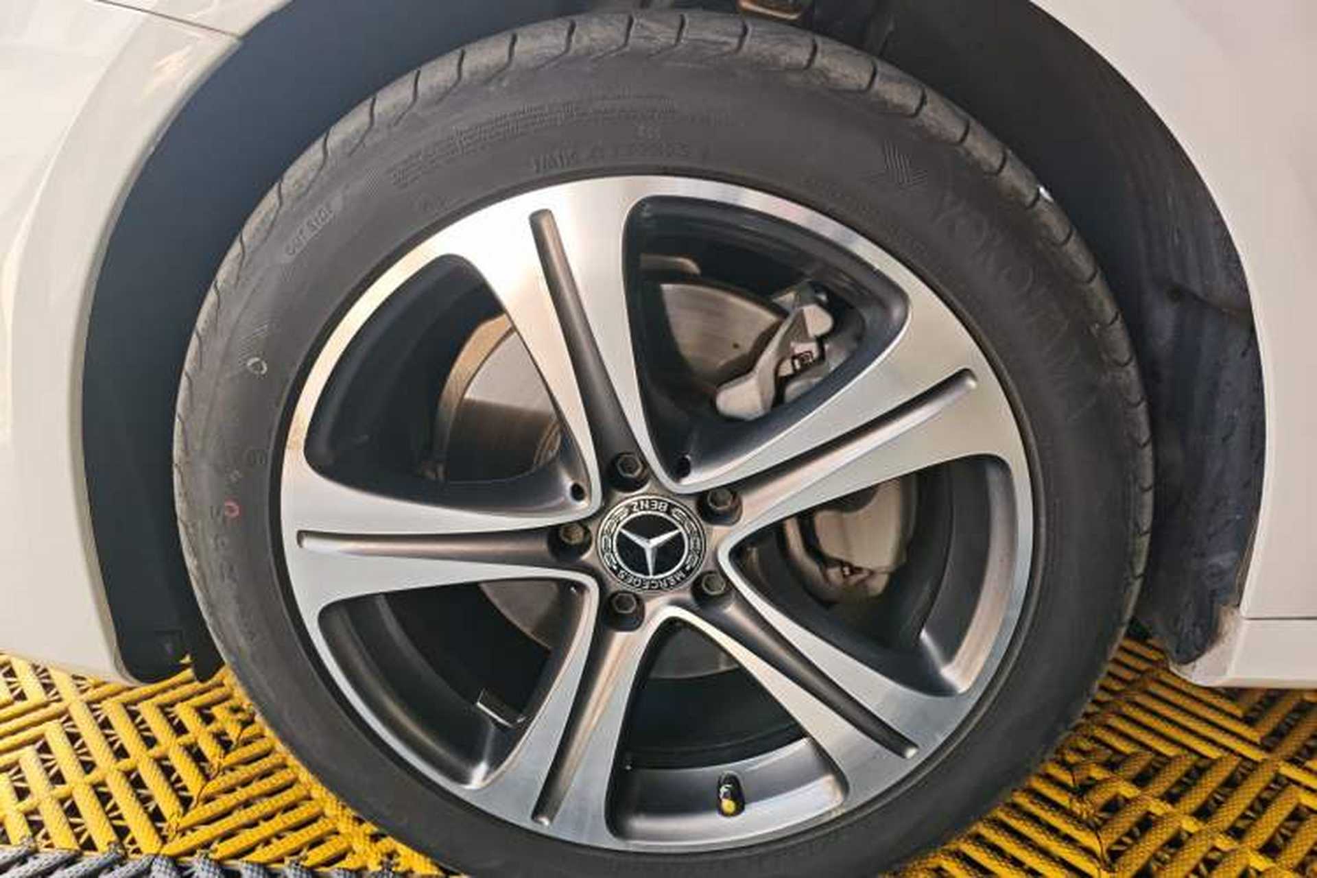 Used Mercedes-Benz E-Class 2018 E 200 L Sport Edition Left Front Wheel Hub
