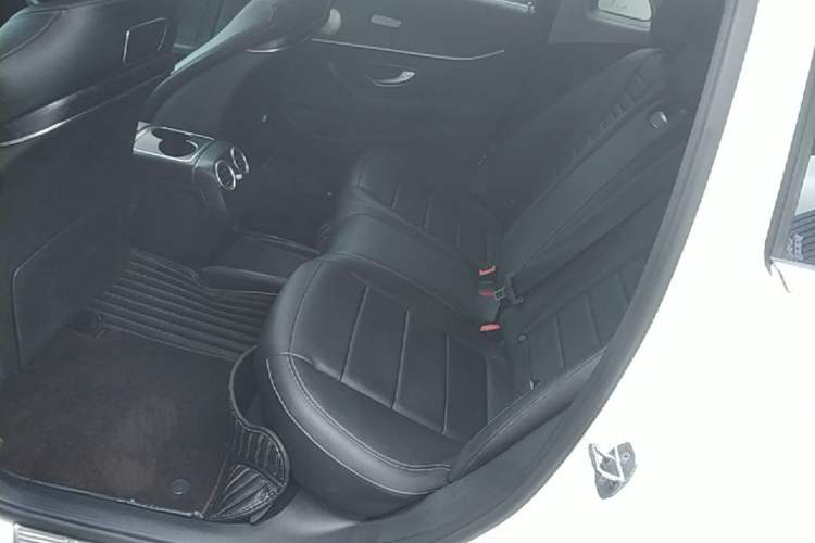 Used Mercedes-Benz E-Class 2018 Facelift E 200 L Sport Edition Left Rear Seat