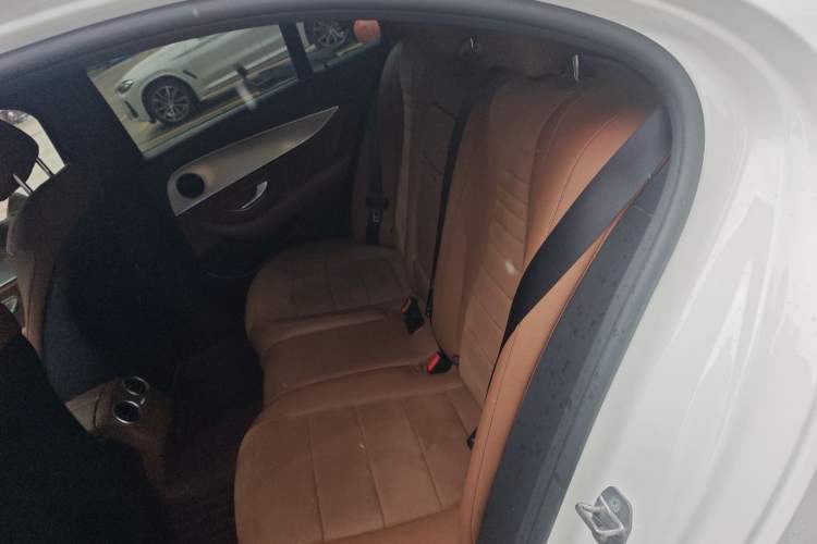 Used Mercedes-Benz E-Class 2018 E 200 Sport 4MATIC Left Rear Seat