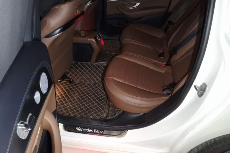 Used Mercedes-Benz E-Class 2018 Restyled E 300 L Sport Luxury Edition Left Rear Seat