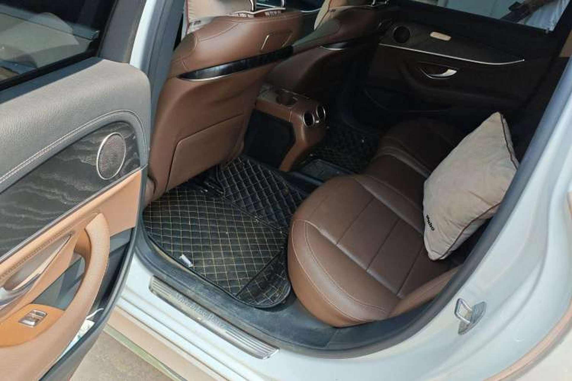 Used Mercedes-Benz E-Class 2018 Facelift E 200 L Sport Edition Left Rear Seat