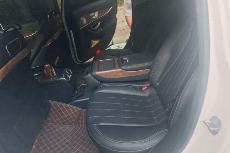 Used Mercedes-Benz E-Class 2018 E 300 L Luxury Model Left Rear Seat