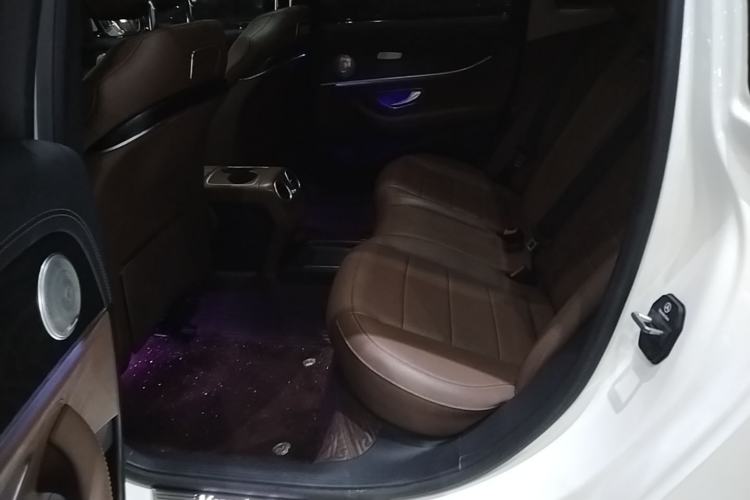 Used Mercedes-Benz E-Class 2018 Restyled E 300 L Sporty and Stylish Edition Left Rear Seat